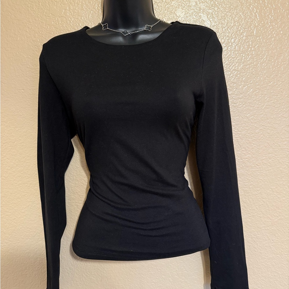 Elegant Black Long Sleeve Top